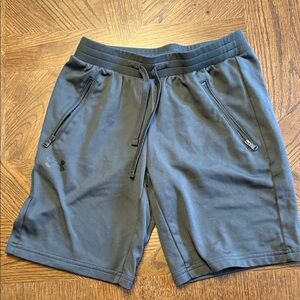 Under Armour Men's Dark Gray Athletic Shorts